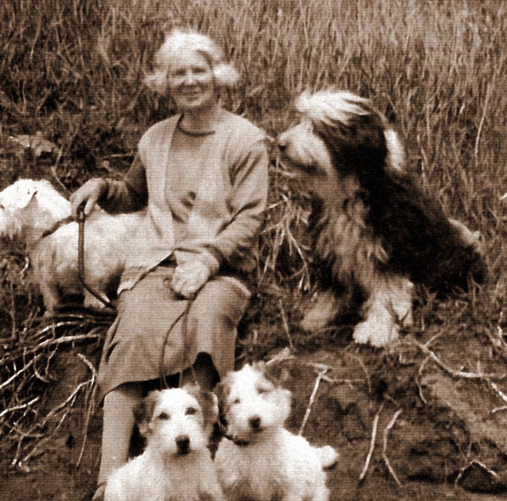 Helen Derrick 